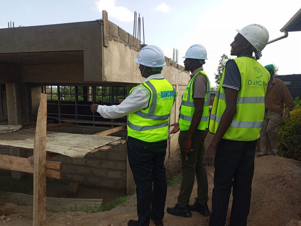 site supervison by dancom contractor